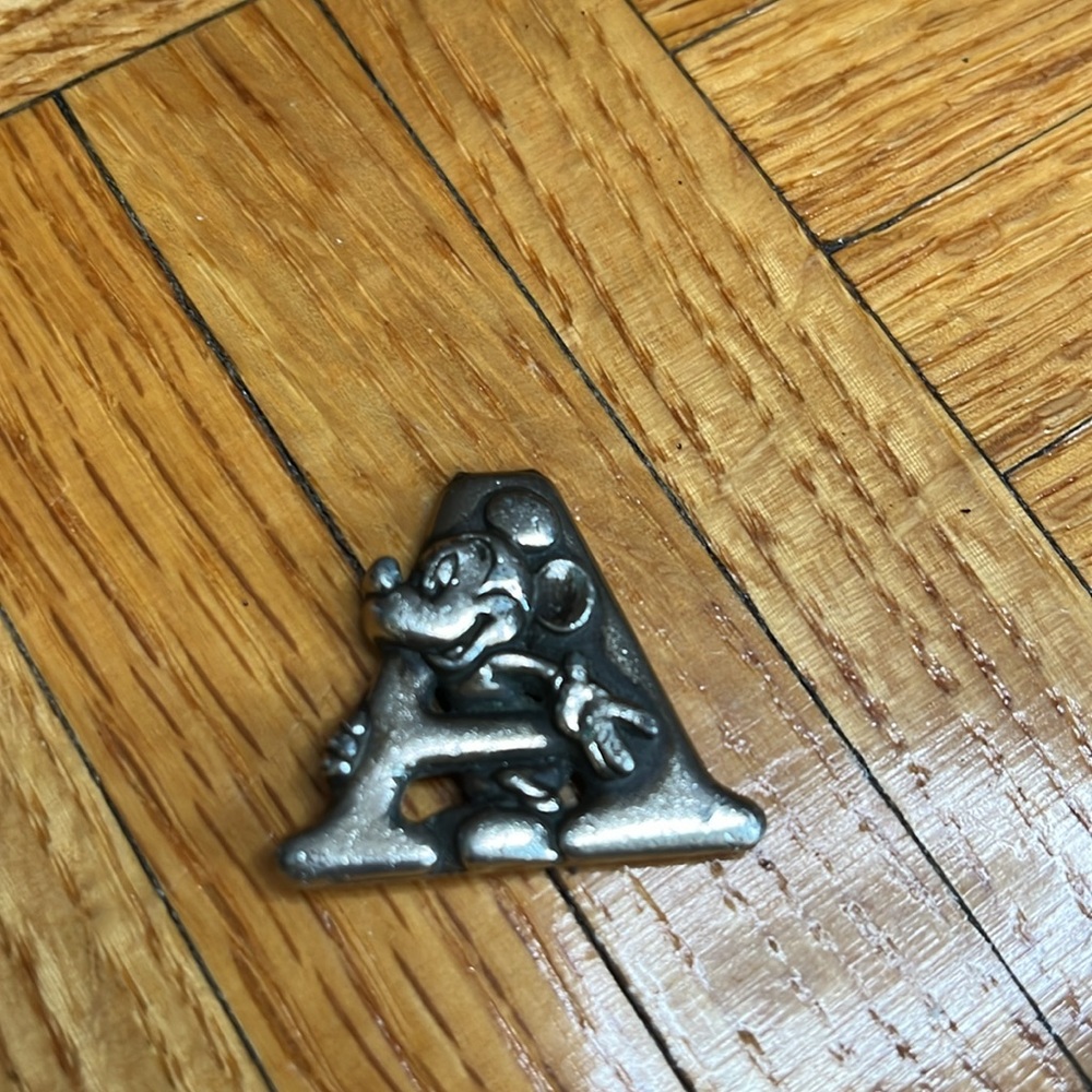 Disney A Mickey Mouse keychain